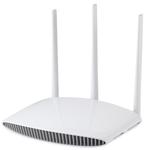 The Edimax BR-6208AC router with Gigabit WiFi, 4 100mbps ETH-ports and
                                                 0 USB-ports