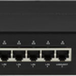 The pakedge RE-2 router with No WiFi, 4 N/A ETH-ports and
                                                 0 USB-ports